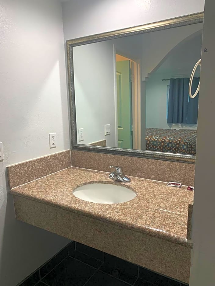 Budget Motel