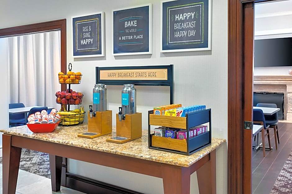 Hampton Inn By Hilton & Suites Hartford/Farmington