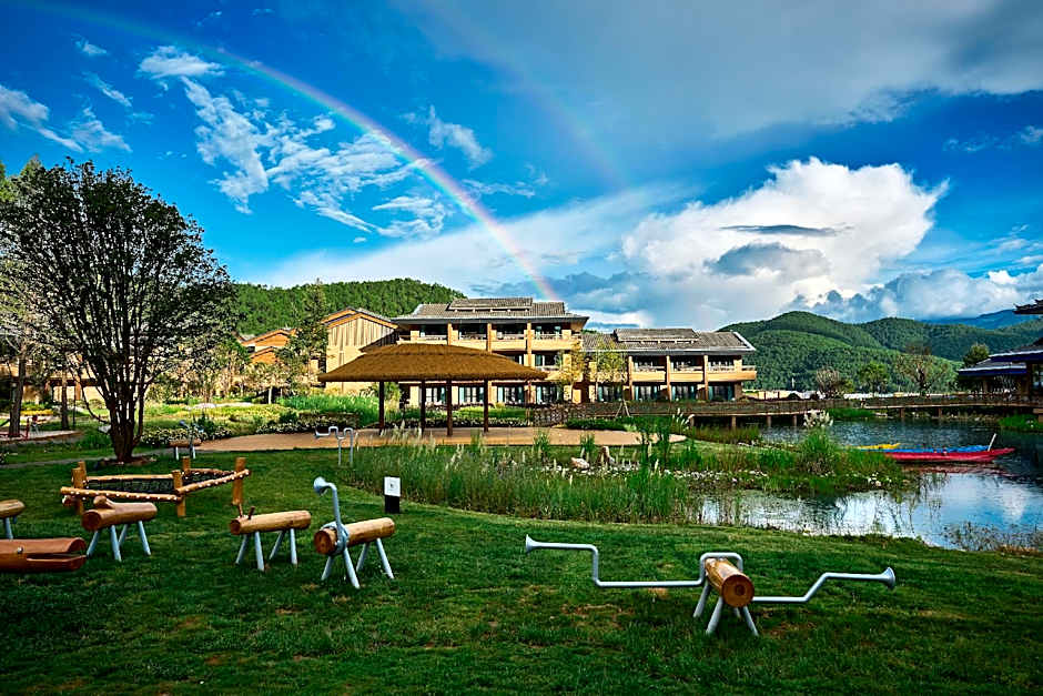 Hotel Indigo Lugu Lake By IHG