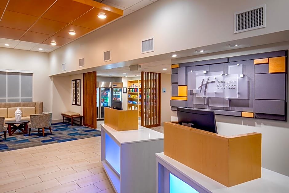 Holiday Inn Express Chesapeake - Norfolk by IHG