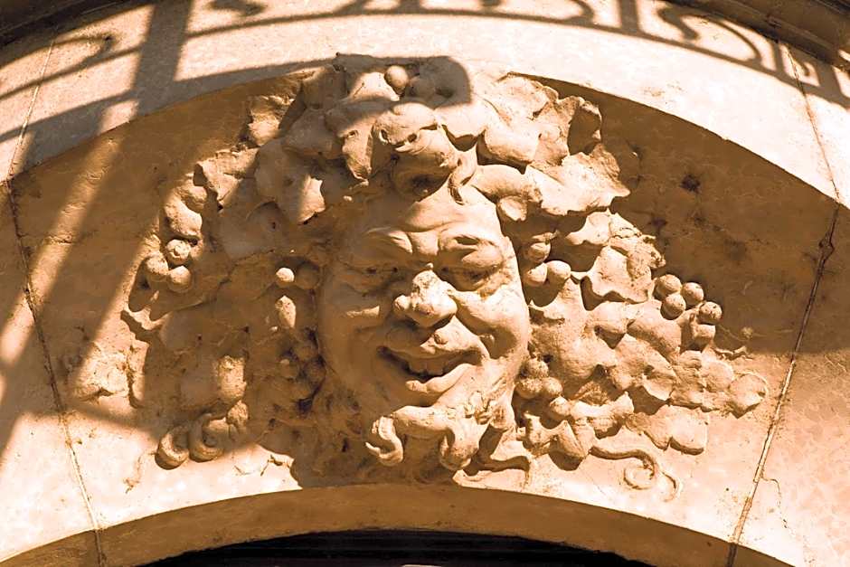 Grand Hotel des Brotteaux Lyon Ctre - Handwritten Collection