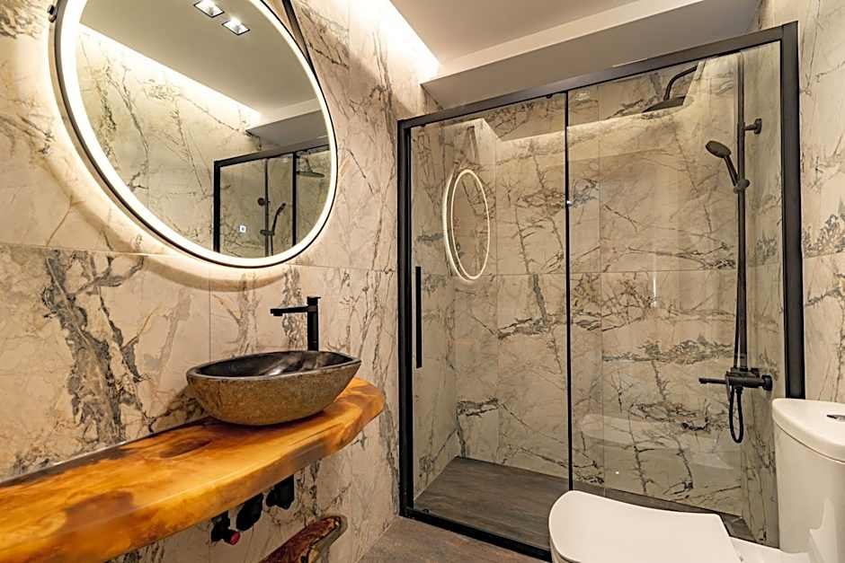 Evritos Villas & Suites with pool