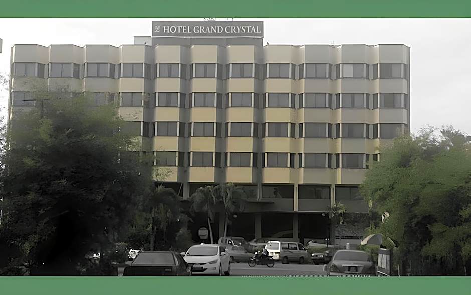 Hotel Grand Crystal