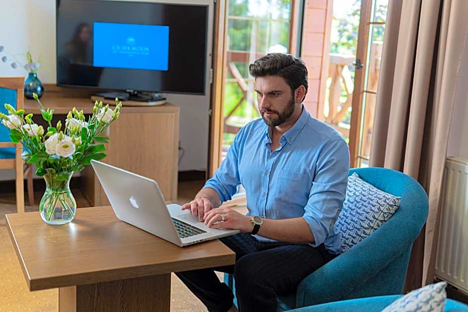 HOTEL CICHA WODA NIEPORĘT