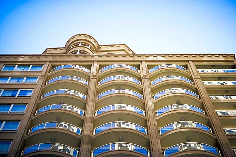 Mantra 2 Bond Street