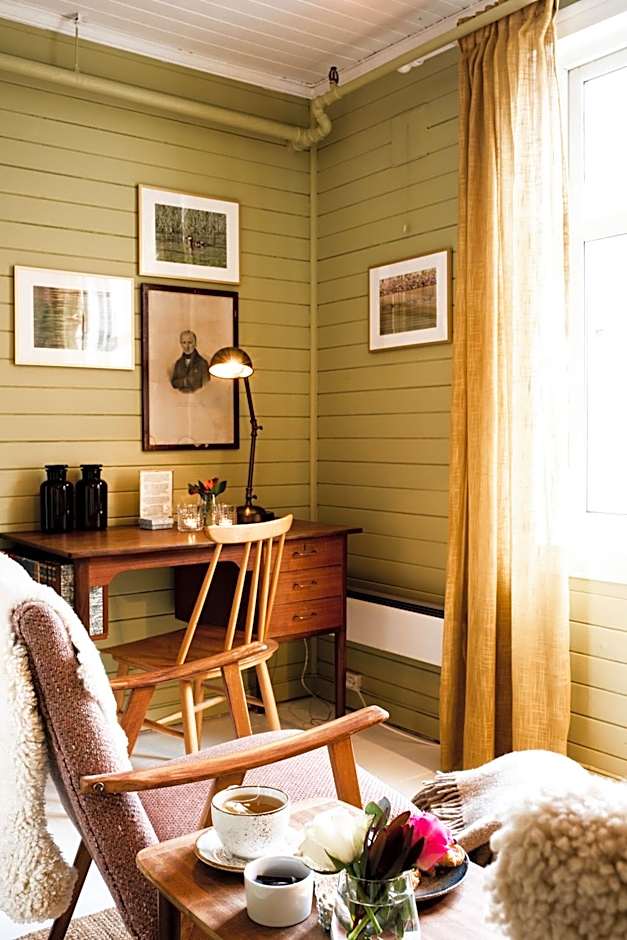 Fjærland Fjordstove Hotell - Huseby Hotelldrift AS