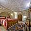 Maccan Cave Hotel