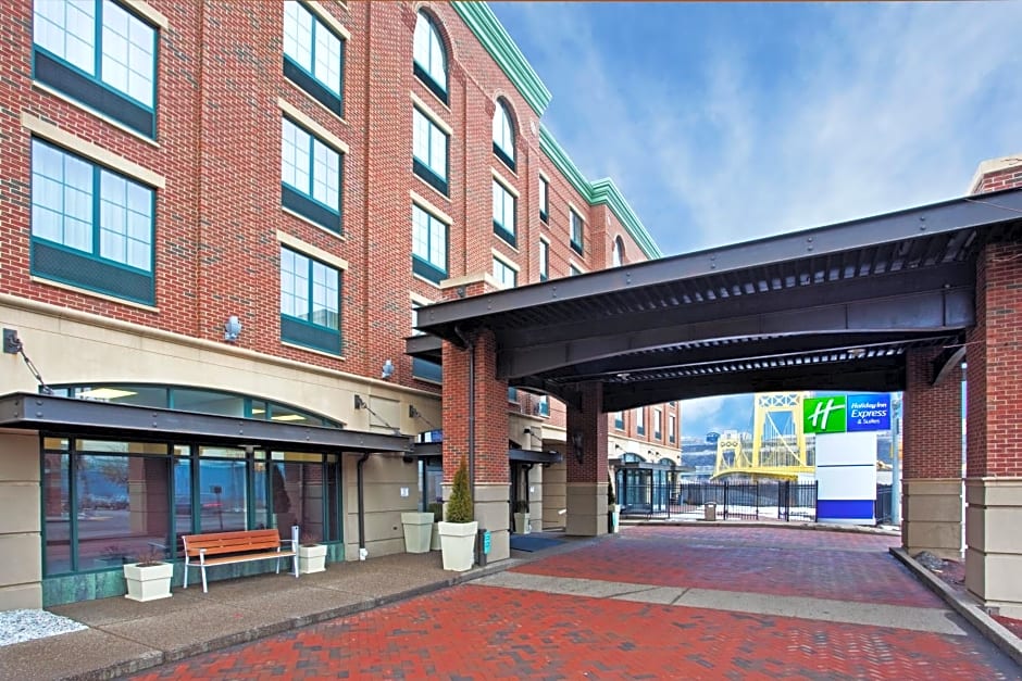 Holiday Inn Express Hotel & Suites Pittsburgh-South Side By IHG