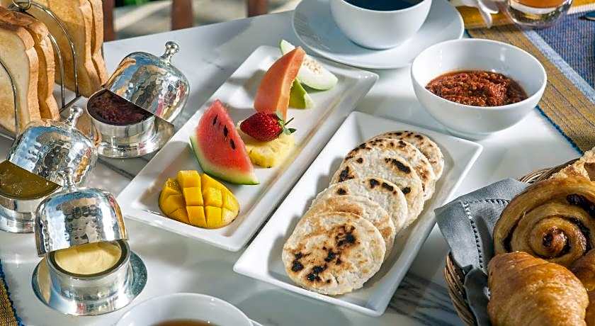 Thambili House by Edwards Collection