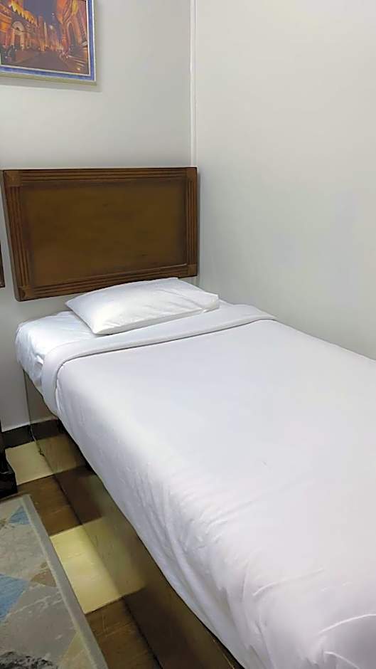 Dream Hotel