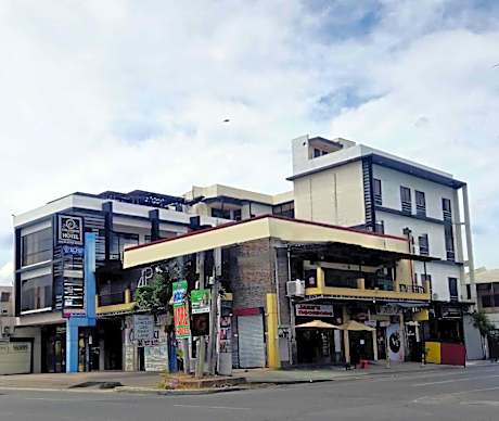 Columbus Plaza Hotel