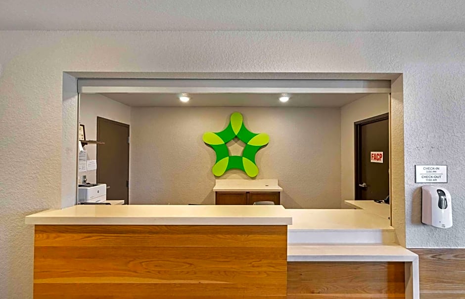 Extended Stay America Select Suites - Tampa - Brandon - East