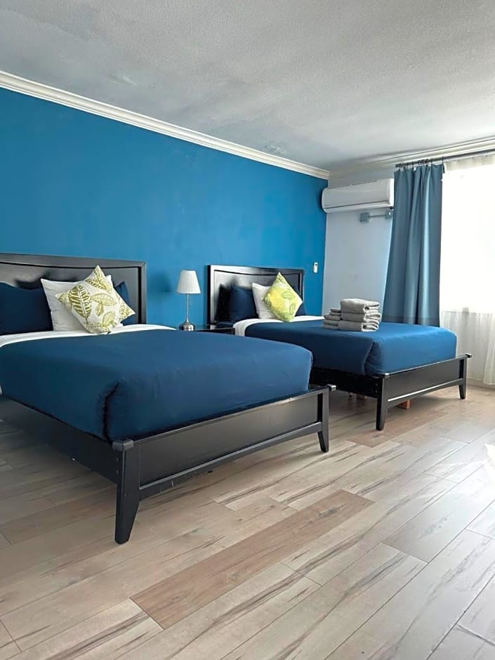 Hometel Suites