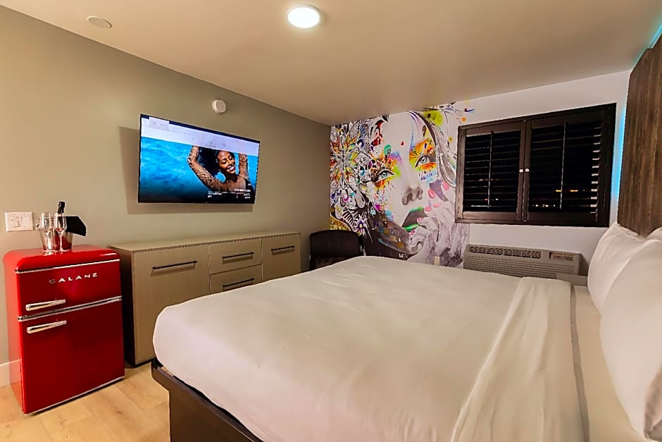 The Lexi Las Vegas - 21 and over Hotel