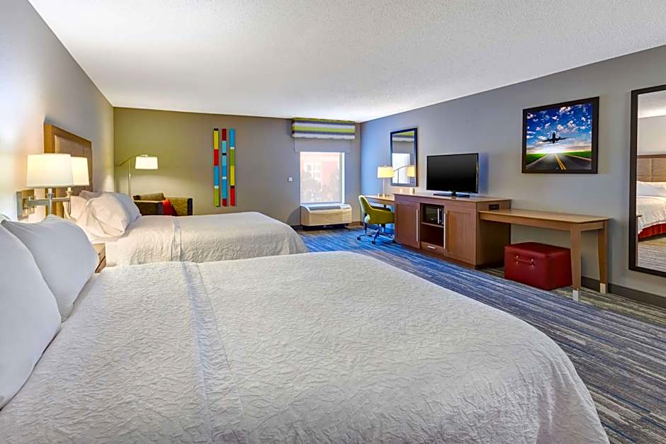 Hampton Inn By Hilton Cincinnati Airport-North