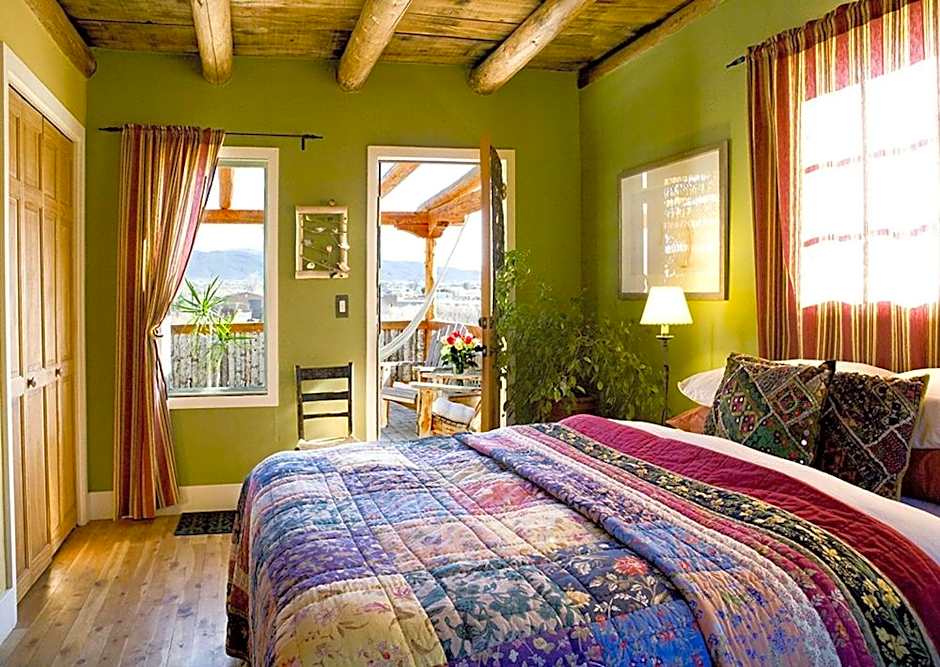 Casa Gallina - An Artisan Inn