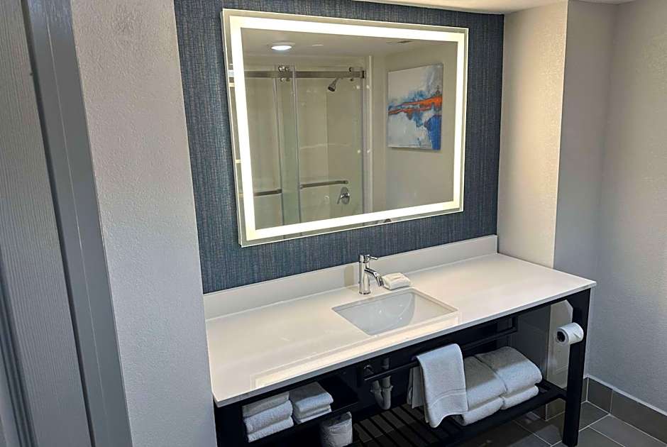 La Quinta Inn & Suites by Wyndham Birmingham Homewood