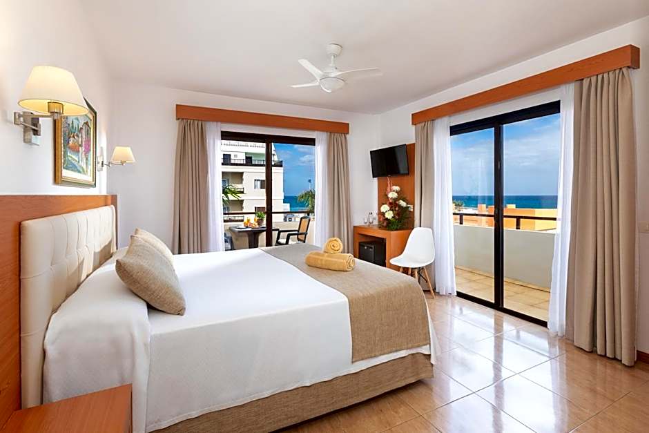Hotel Don Manolito
