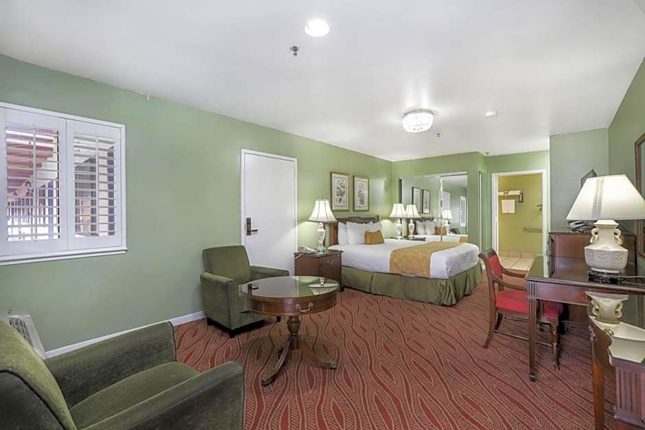 Foto 1 dari 5 — 1 King Bed