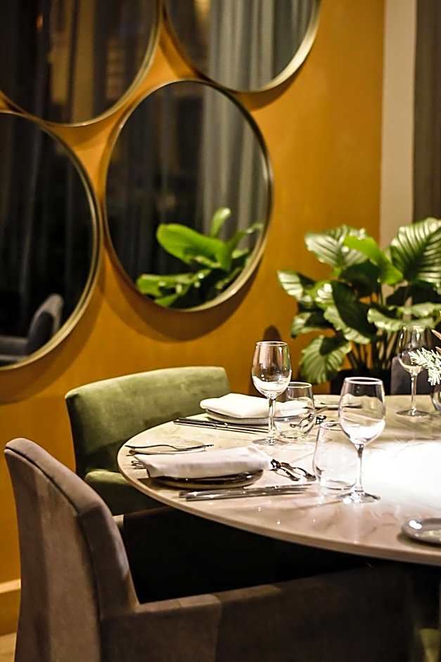 MERCURE KLAIPEDA CITY HOTEL, Meetings, Events, Restaurant & Bar - Accor Group, Pet Stay FREE