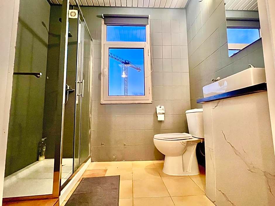 SwissPorto Guest House