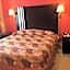 Travelodge by Wyndham Bay Shore Long Island