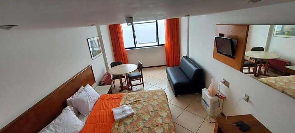 Sol Victoria Marina Flat