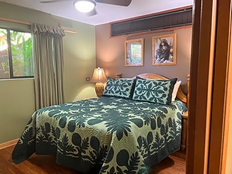 Deluxe One-Bedroom Suite