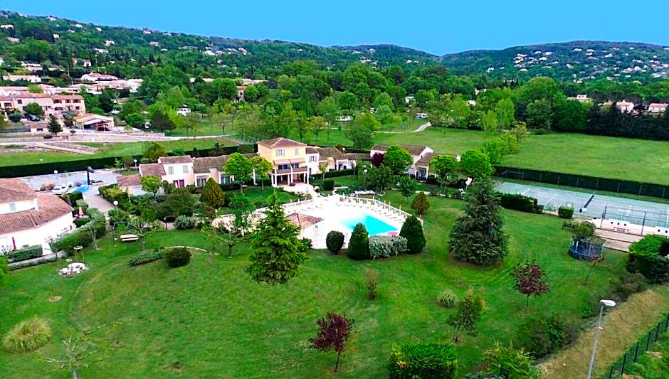 Le Champ d'Eysson Aparthotel