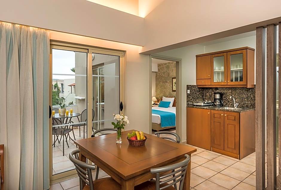 Elotis Suites