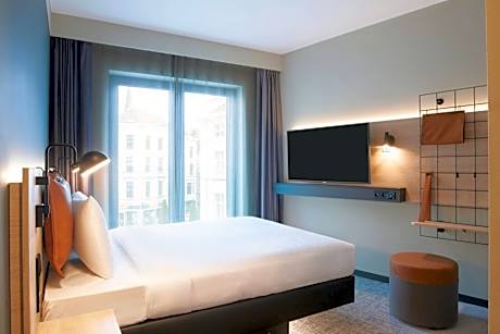 Moxy Sleeper, Guest room, 1 Queen