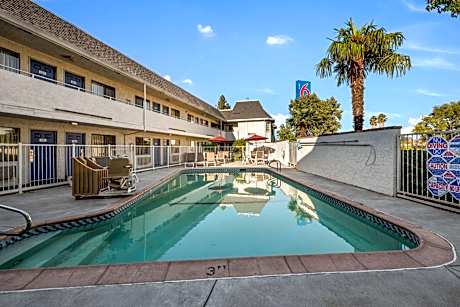 Motel 6-Fairfield, CA - North