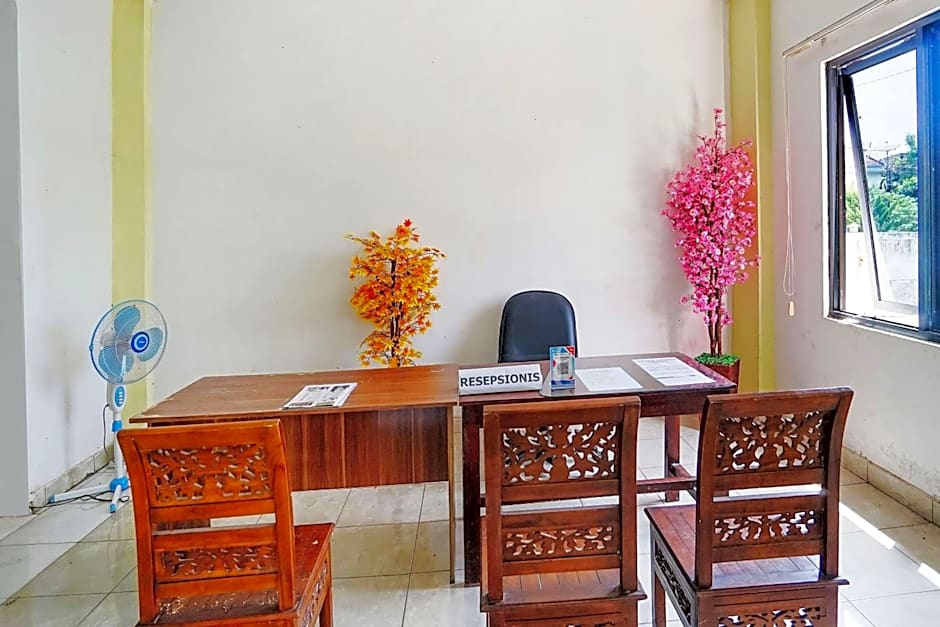 OYO Life 2820 Hotel Perdana Syariah