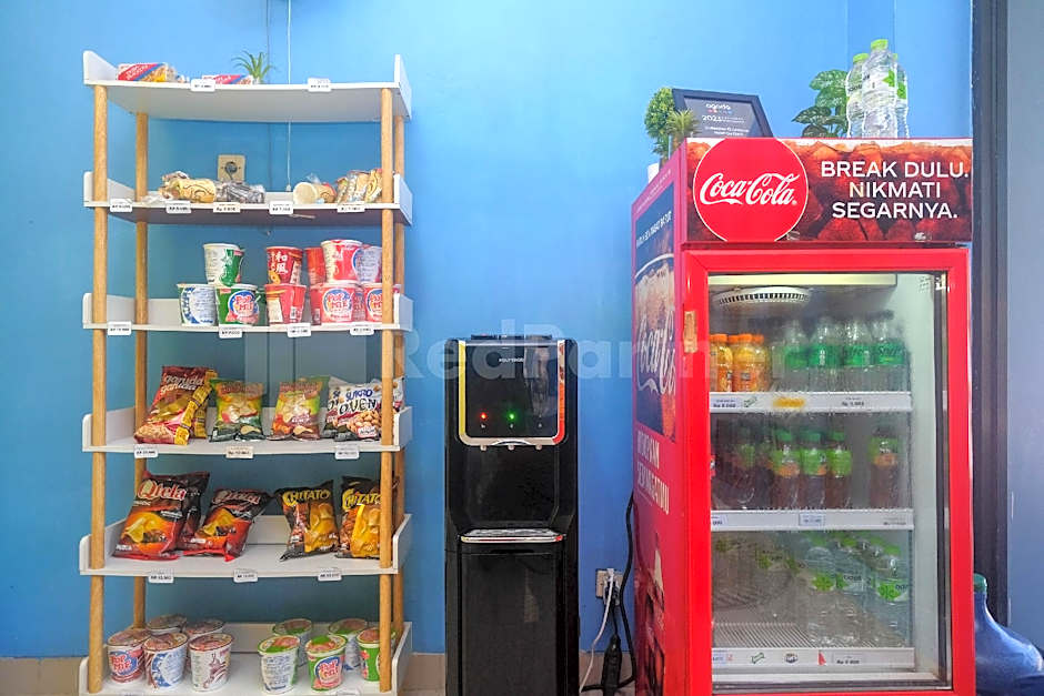 Hotel Andono near YIA Mitra RedDoorz