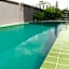 RQ Bangkok Sukhumvit 107 by Collection O