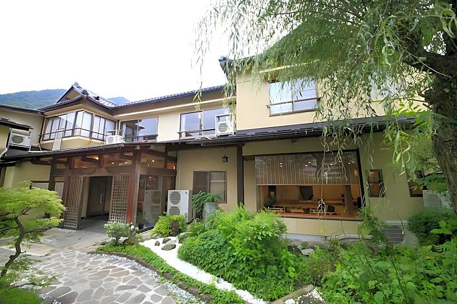 MICASA (Minakami Hot Spring Ryokan)