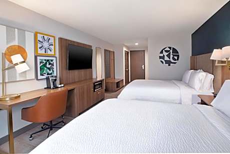 Standard Room with Two Queen Beds