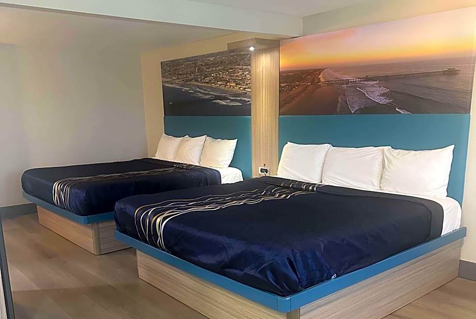 Super 8 by Wyndham Oceanside Downtown