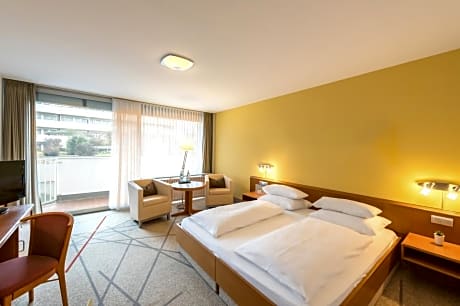 Standard Doppelzimmer im Tief-Hochparterre