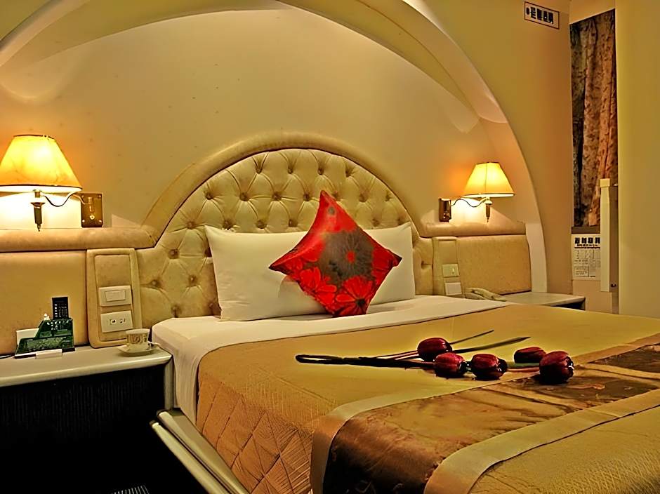 Blue sky Business hotel