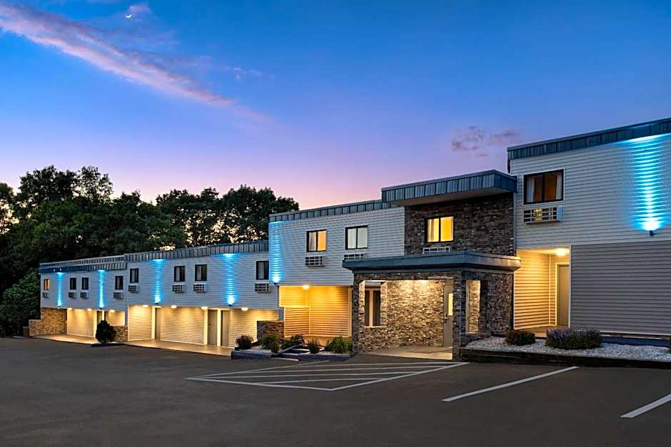 Days Inn by Wyndham Moosic