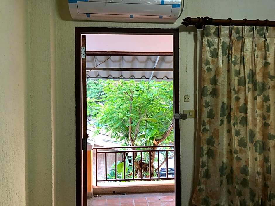 Dikachaya Hostel
