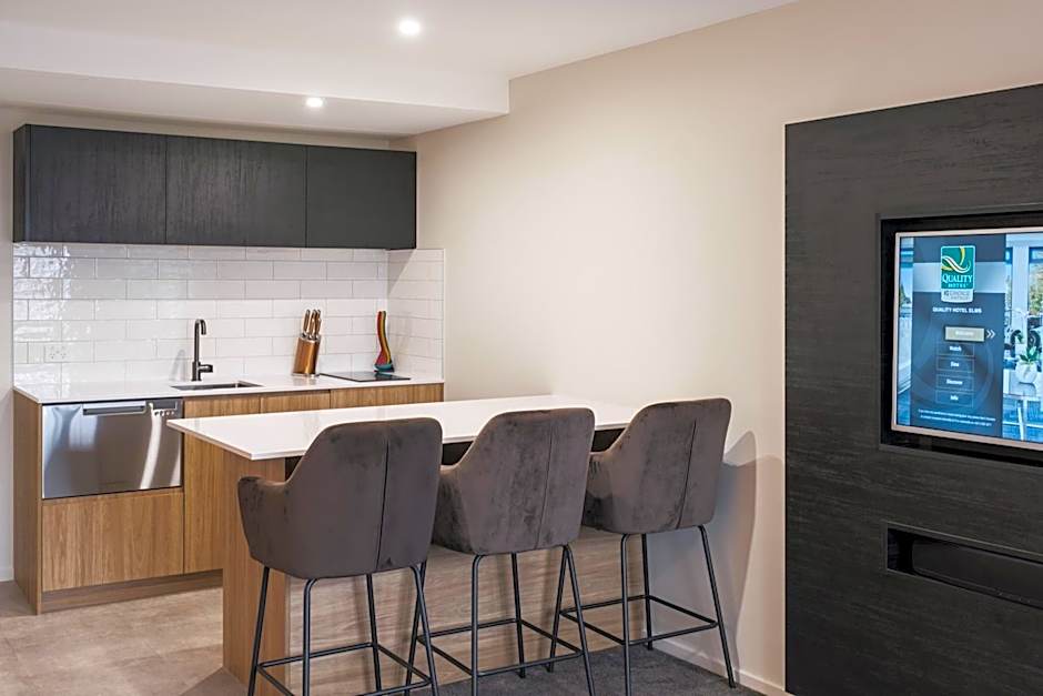 Hotel Elms Christchurch, an Ascend Collection Hotel