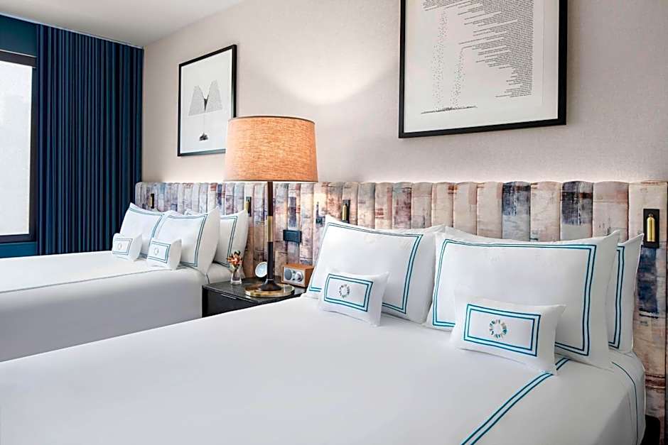The Oaklander Hotel, Autograph Collection by Marriott