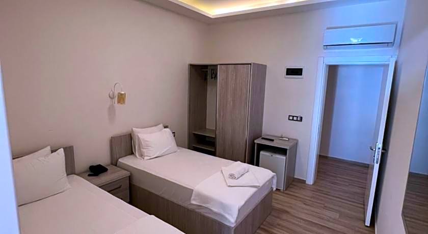 Life Point Hotel