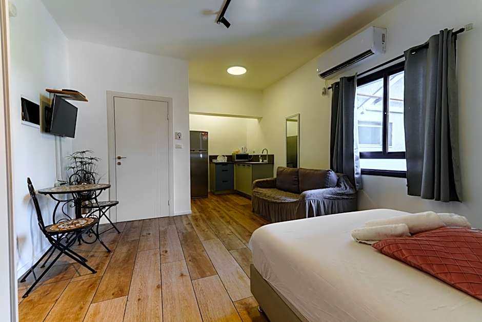 Photo 1 of 16 of 1 Double Bed or 2 Beds, Accessible