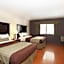 Royal Pagoda Motel
