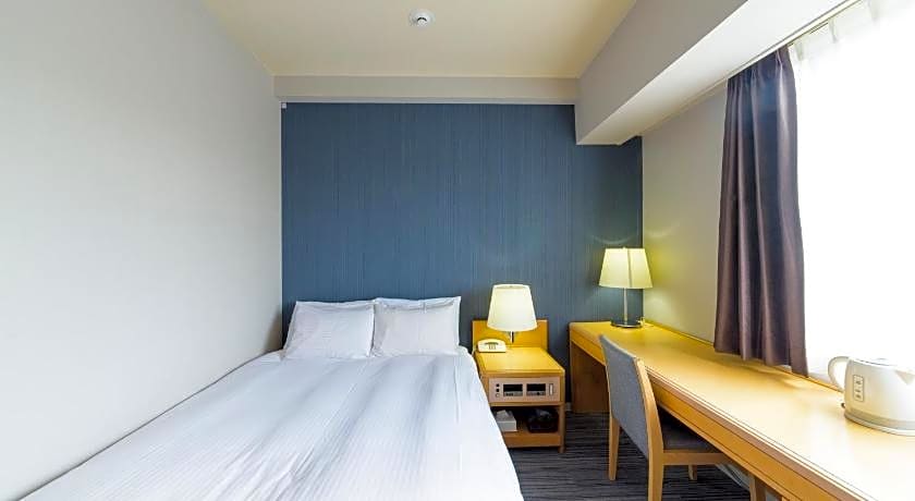 SureStay Plus Hotel by Best Western Shin-Osaka