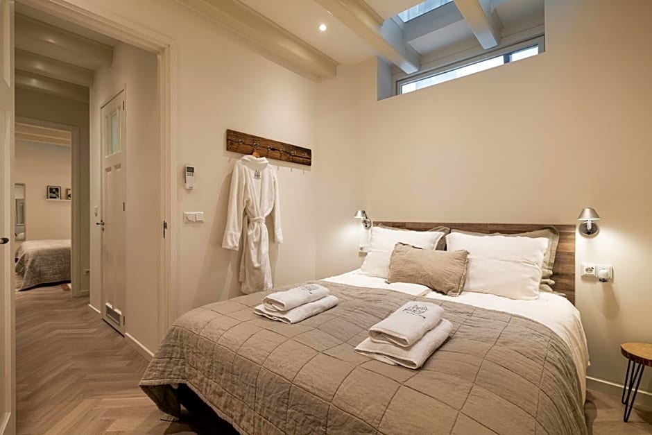 Leidse Square 5 star Luxury Apartment