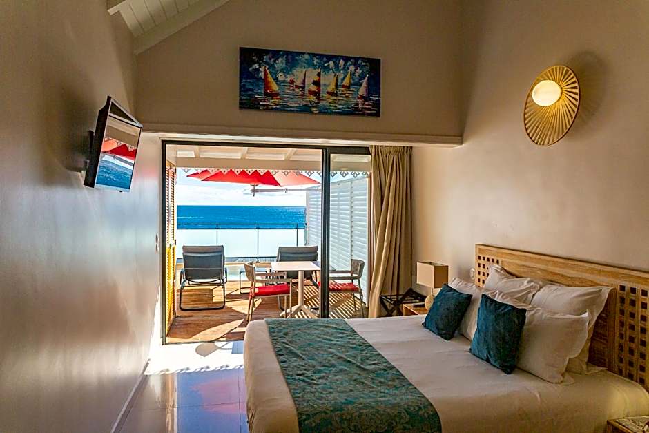 LES GALETS ROUGES LODGES & SPA